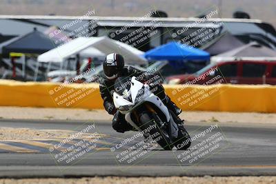 media/Apr-09-2022-SoCal Trackdays (Sat) [[c9e19a26ab]]/Turn 2 (1140am)/